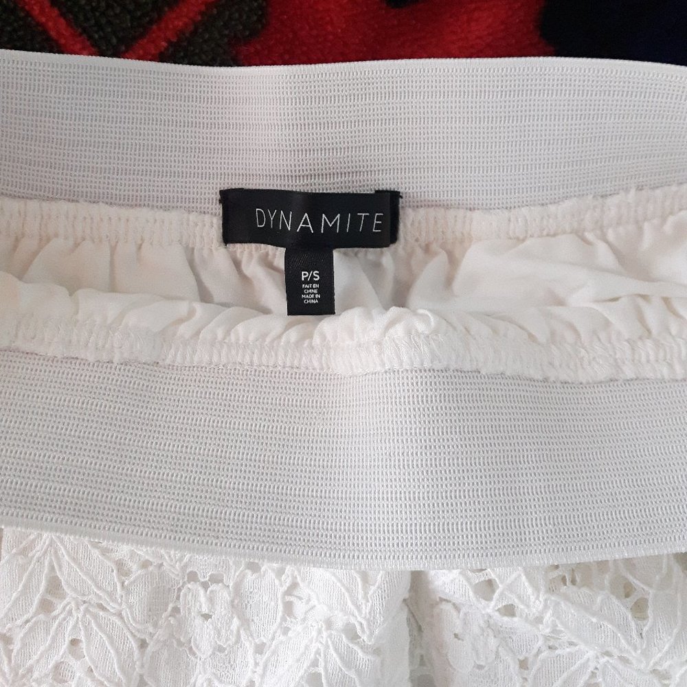 White Lace Skirt with underlay - Picture 4 of 4